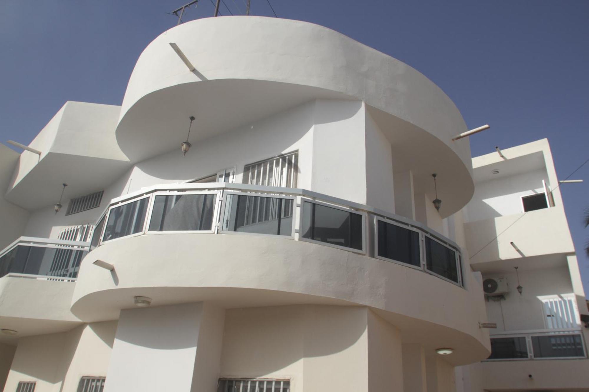 "La Coquille", Joli Loft, Moderne, Propre, Sur Et Calme Au Coeur De Saly Apartment Екстериор снимка